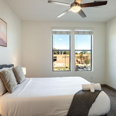 Two Modern Cozysuites At Town Lake Waterfront Tempe Exterior foto